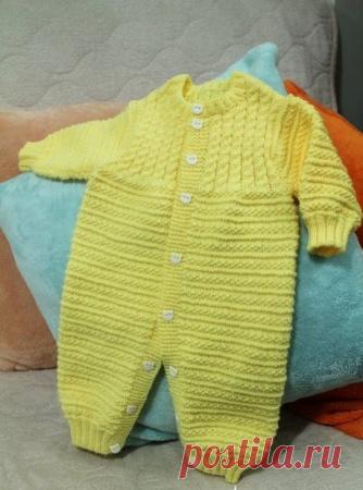 Комбинезоны для новорожденных. Вязание спицами для всех