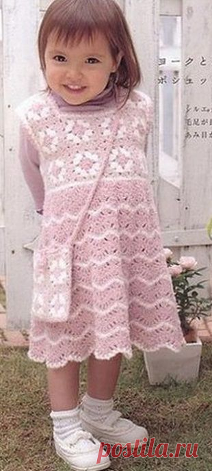 Связать платье для девочки крючком