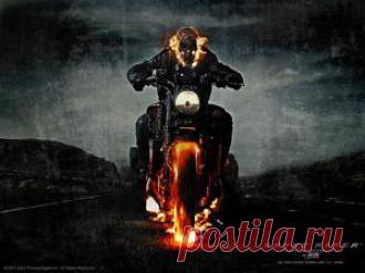 Призрак погибшего мотоциклиста пугает водителей на ночных дорогах псковщины - свежие новости Украины и мира