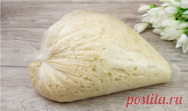 Если хочу вкуснейших пирожков, готовлю Тесто по рецепту, который достался мне от мамы (аппетитные, хрустящие, не впитывают масло при жарке). | Готовим с Калниной Натальей | Дзен
