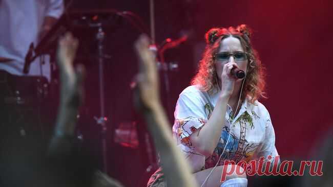 Квартира, в которой зарегистрирована Монеточка*, находится в залоге у банка