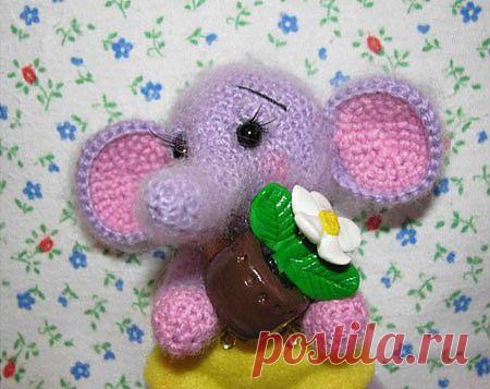 Слоненок Бино