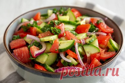 Россиянам назвали защищающие от запора продукты