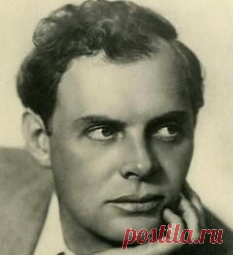 Сегодня 02 мая в 1988 году умер(ла) Павел Кадочников