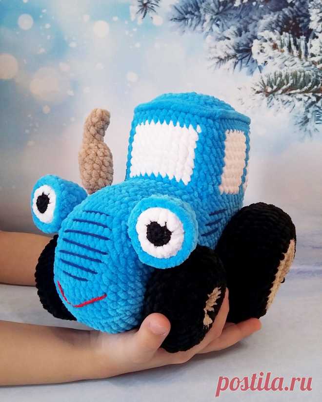 PDF Плюшевый трактор крючком. FREE crochet pattern; Аmigurumi doll patterns. Амигуруми схемы и описания на русском. Вязаные игрушки и поделки своими руками #amimore - Трактор, tractor, trattore, traktor, ciągnik, trator, traktör, traktori, tracteur, traktoru. Amigurumi doll pattern free; amigurumi patterns; amigurumi crochet; amigurumi crochet patterns; amigurumi patterns free; amigurumi today.