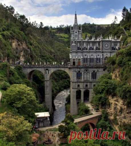 Собор Лас-Лахас, история, описание, фотогалерея
