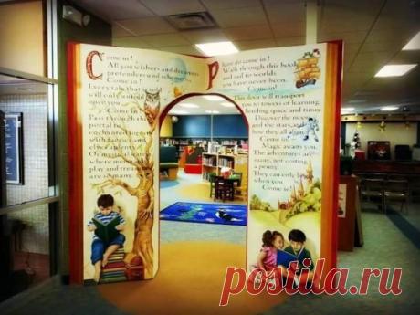 Goodwill Librarian
I love the entrance to the children's area at the Lee-Whedon Memorial Library!