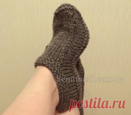 Женские тапочки и шлепки вязаные спицами и крючком » Страница 2