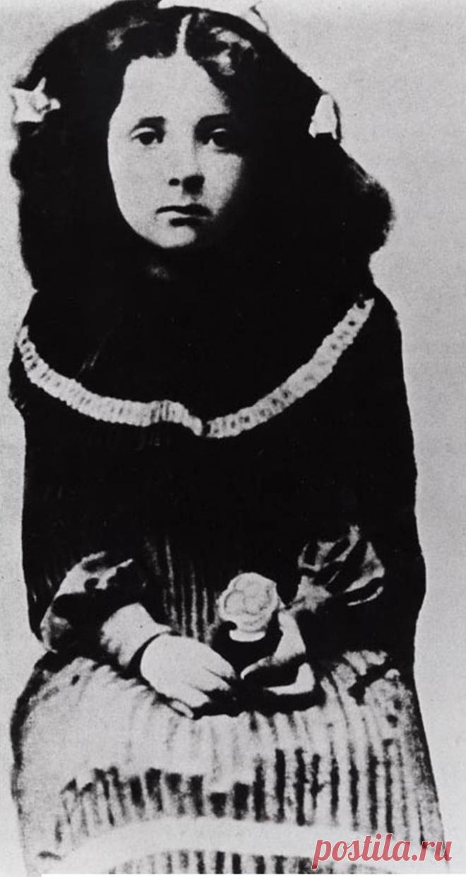 3 мая - День Рождения Голды Меир.