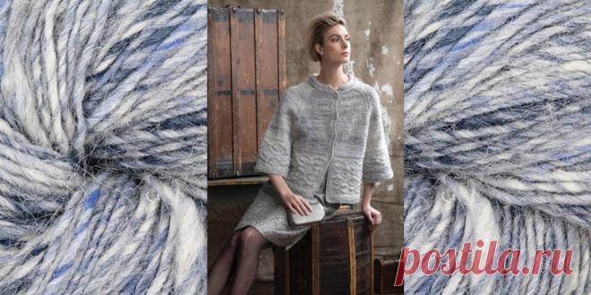 Кардиган с ромбами Diamond Texture Расклешенный кардиган с ромбами спицами. Кардиган вяжется спицами отдельными частями, начинаясь с узора из поперечных ромбов.