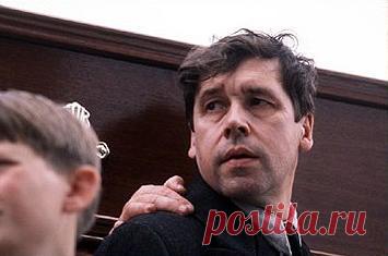 Стивен Ри, 31 октября, 1946