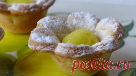 Песочные корзиночки с кремом