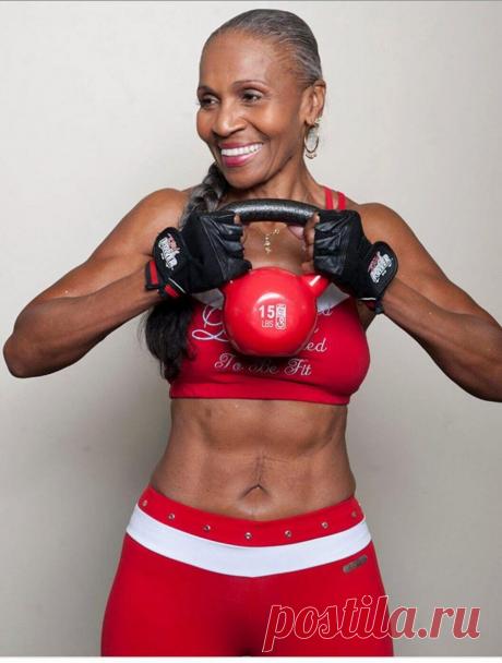 83-летняя фитоняшка. Режим дня Эрнестины Шепард, который привел ее к потрясающему виду
Приветствую, читатель! Ты на канале Wolf Fit Когда слова не расходятся с делами — все складывается. Именно так поступает ежедневно Эрнестина Шепард. Когда она только начинала заниматься, страстно желала надеть короткие шорты. Но каждый раз, когда Эрнестина приближалась к зеркалу, она закрывала ладонями глаза,...
Читай дальше на сайте. Жми подробнее ➡