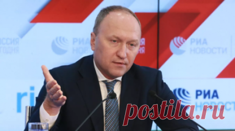 Бочкарёв рассказал о пересадочном узле между «Кленовым бульваром» БКЛ и планируемой Бирюлёвской ветки. Завершён основной конструктив пересадочного узла между одноимёнными станциями «Кленовый бульвар» БКЛ и планируемой Бирюлёвской ветки метро, сообщил исполняющий обязанности заместителя мэра Москвы по вопросам градостроительной политики и строительства Андрей Бочкарёв. Читать далее
