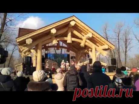 Концерт в Парке Универсиады.
Смотрите видео, перейдя на канал ютуб.