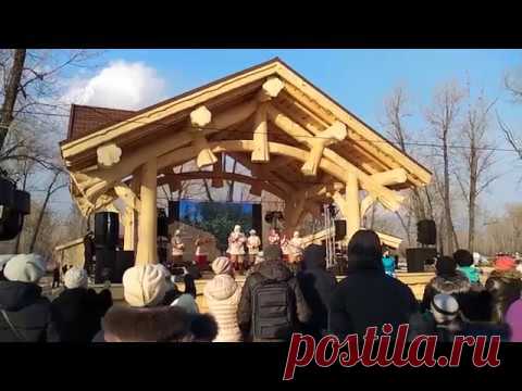 Концерт в Парке Универсиады.
Смотрите видео, перейдя на канал ютуб.