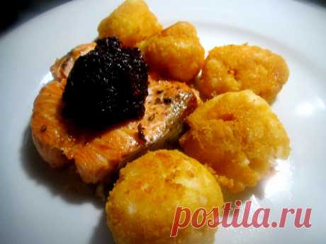 Форель Запеченная с рисовыми шариками и смородиновым вареньем. Танцы от плиты и до компа !!
Рецепт может составить конкуренцию любому рецепту за простоту и замечательный вкус.Первый раз готовила для гостей, рискуя , что кто-то не примет это сочетание, но понравил…