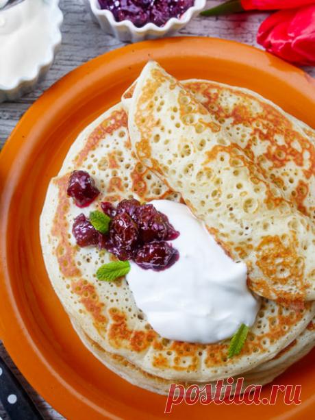 Рецепт толстых блинов с дырочками на кефире на Вкусном Блоге