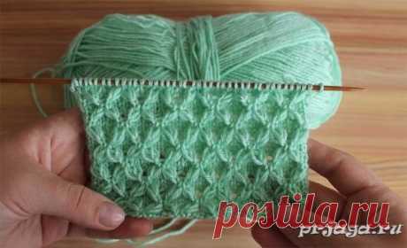 Узор «Объёмные бабочки» спицами
описание и видео: https://prjaga.ru/uzory-vyazaniya/spicami/uzor-ob-jomnye-babochki-spicami