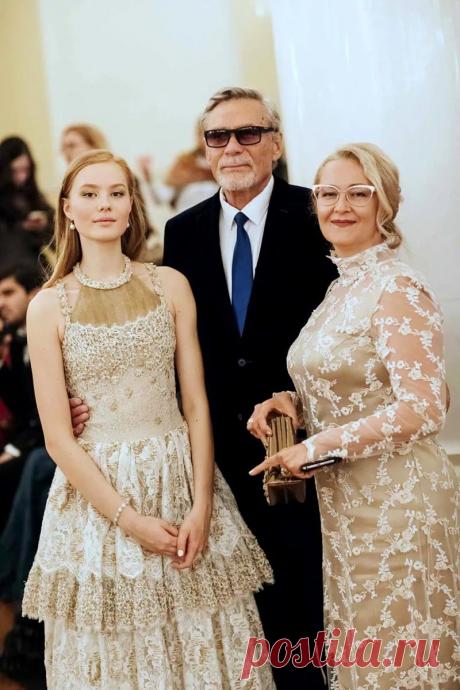 оксана васильева жена михайлова: 11 тыс изображений найдено в Яндекс.Картинках