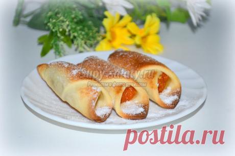 Рогалики с курагой. Рецепт с пошаговыми фото