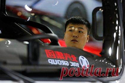 Китай заинтересовался сборкой машин в Калининграде. Китайский автомобильный концерн BAIC и российский «Автотор» ведут переговоры о сборке автомобилей на заводе в Калининграде, узнали «Ведомости». Соглашение пока не подписано, кроме того, у «Автотора» есть варианты — общение на ту же тему происходит и с подразделениями другого китайского автопроизводителя Chery.