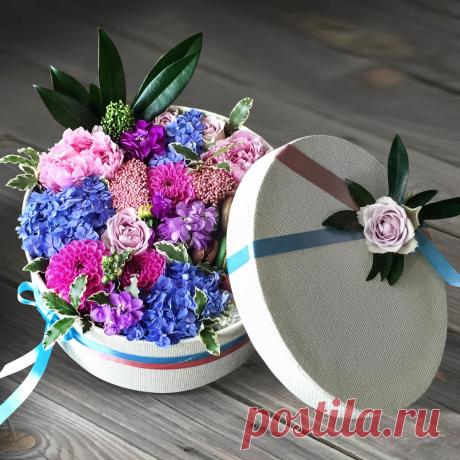 Коробка с цветами №10