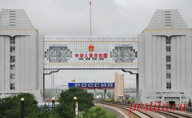 Роспотребнадзор оценил риск завоза чумы из Китая. В Китае выявили три случая заражения чумой, еще несколько обнаружили в соседней Монголии. Роспотребнадзор сомневается, что заболевание распространится и в России