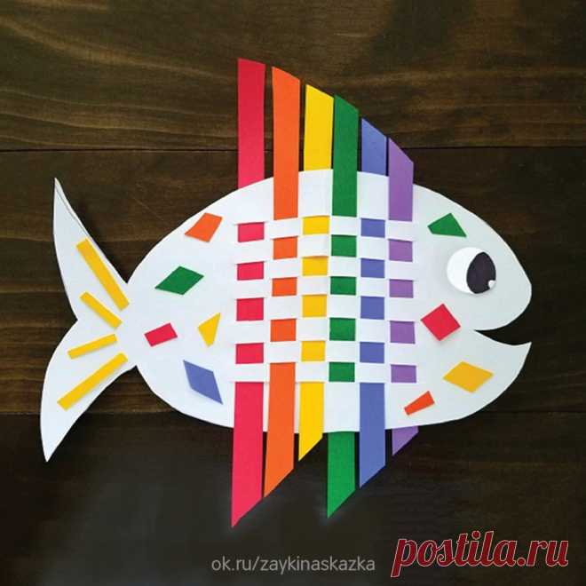 ПЛЕТЁНАЯ РЫБКА ИЗ ЦВЕТНОЙ БУМАГИ
