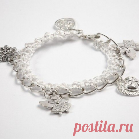 A Bracelet with a crocheted Border - Creative ideas