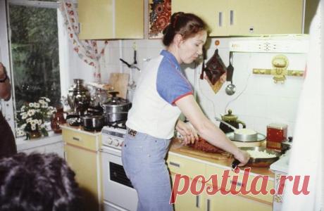 Советские магазины, столовые, рынки, кухни...
