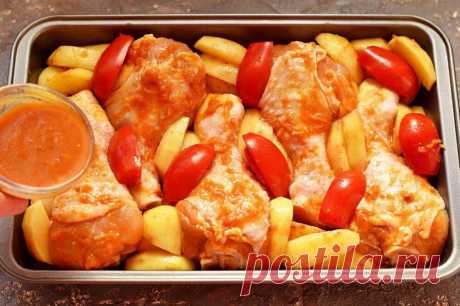Куриные голени в томатном маринаде с картофелем
Куриные голени маринуем в пряном томатном маринаде, затем запекаем их совместно с овощами. Из овощей используем сытный картофель и сочные томаты. Получается полноценное блюдо для …
Читай дальше на сайте. Жми подробнее ➡