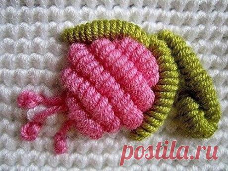 Вышивка рококо по вязаному полотну - основные приемы