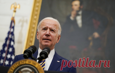 Байден заявил, что США могут оказать Украине дополнительную экономическую помощь. Американский лидер отметил, что США за последний год предоставили Украине более полумиллиарда долларов в качестве помощи в развитии и гуманитарной сфере