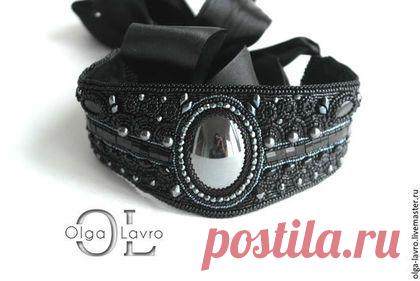 Купить "Леди Босс" черное колье-стойка из бисера: гематит, агат, swarovski - черный