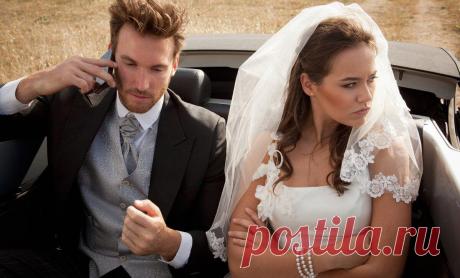 Выйти замуж ✅ Развестись ✅ Построить счастливые отношения ❌ Как не упустить свой второй шанс?
😌 Первый брак редко бывает удачным. Юность, слепая влюбленность, надежды, что «он/она изменится», желание любить не «за», а «вопреки». ☝ Все это – стандартное поведение молодости. Неудивительно, что больше половины первых браков распадаются. Примечательно и отрадно, что отношение к разводам стало проще. 20-30 лет назад разводиться было стыдно, общественный прессинг был сильнее чувства самосохранения, д