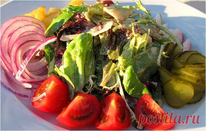 Салат Зальцбургский / Salzburger Salat - Рецепт салата - Как приготовить салат Зальцбургский - Бургомистр пивной ресторан в центре Москвы