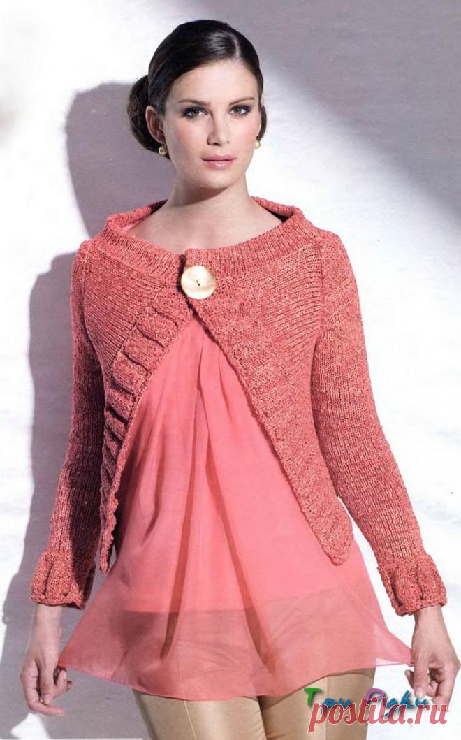 Вязаный жакет на одной пуговице