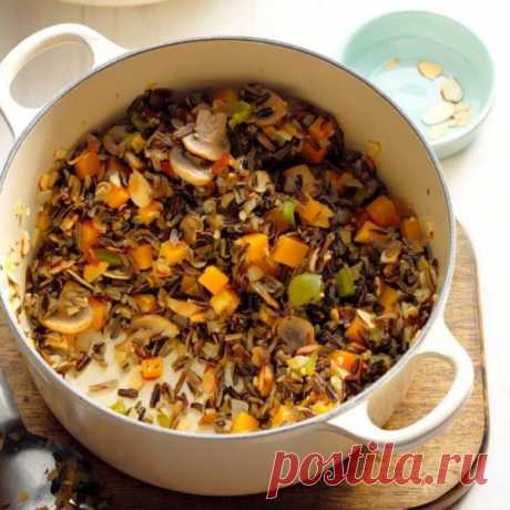 👌 Сытный плов с тыквой и грибами, рецепты с фото Вкусный рецепт Сытный плов с тыквой и грибами, пошаговый, с фото и отзывами 👍 Блюда из грибов, Блюда из риса, Блюда из тыквы, Сладкий плов, Плов с грибами, Вегетарианский плов, Постный плов