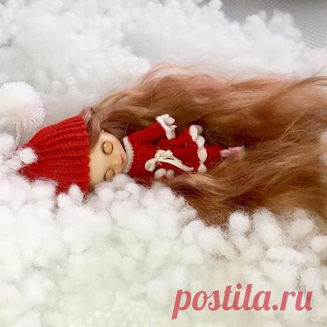 Little Petite Blaze Helped Santa and a little tired!🌲🌲🌲😴😴😴 Малышка Петит Блайз помогала Санте и немного устала!🌲🌲🌲😴😴😴❤️