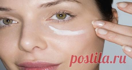 Пищевая сода по вашими глазами делает что-то невероятное Пищевая сода стала неотъемлемой частью каждого дома, и сегодня люди используют ее для чистки, приготовления пищи или защиты своей красоты.