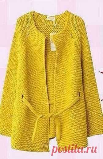 Яркий жакет простой платочной вязкой (Вязание спицами) Яркий жакет связан простой платочной вязкой на крупных спицах. Этот жакет сможет хорошо дополнить ваш весенний образ в сезоне 2018-2019 годов. Простая и лаконичная форма дополняется простым узором.…