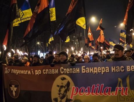 Нацизм минус электрификация: Террор как способ управления государством
28 апреля во Львове в честь 75-летия создания дивизии СС «Галиция» украинские националисты провели «Марш величия и духа». Несколько сотен человек прошли улицами города, скандируют лозунги «Галичина - дивизия героев», «Украина превыше всего» и прочие людоедства.