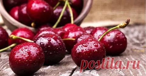 Чем полезна маска из черешни для кожи лица