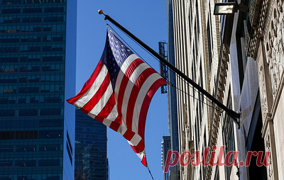 США предъявили обвинения россиянам в закупке электроники и других товаров в обход санкций. По версии гособвинения, ответчики по меньшей мере с 2017 года использовали "денежные переводы через ряд подставных компаний и банковских счетов по всему миру" для закупки различной электроники