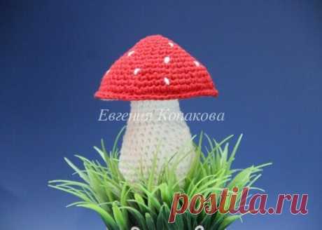 Новогодний декор елки своими руками и мухомор крючком.