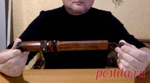 Хитрости штык-ножа о которых знают не все Боевой штык-нож для легендарного АК-74 поступил на вооружение в 60-х годах прошлого века и с тех пор остается надежным помощником солдата не только в российской армии. При этом далеко не все, даже служившие и ходившие в караул, знают, на что способен штык-нож кроме основного своего назначения –