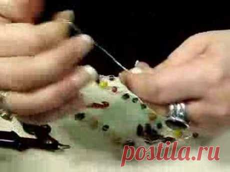 How to Make a Crochet Necklace | Beaded Jewelry