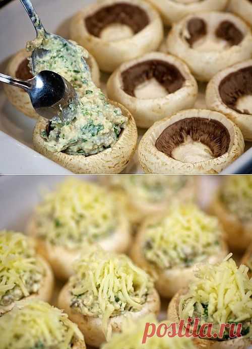 Шампиньоны с курицей и сыром