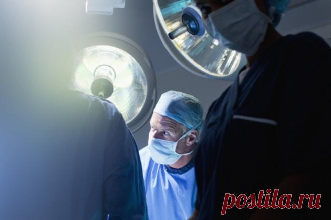 Врачи спасли. Парень из Коломны съел зубную щетку, дверную ручку и очки. Хирурги почистили ему желудок. А что скажут психиатры?